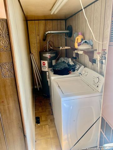 9281 Nelson, San Antonio, TX 78252