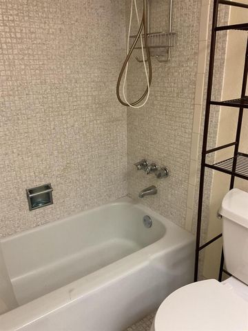 3000 S COURSE Drive 402, Pompano Beach, FL 33069