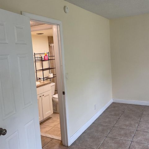 3000 S COURSE Drive 402, Pompano Beach, FL 33069