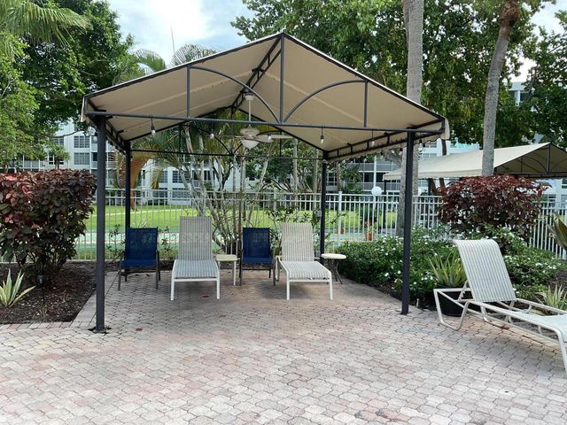 3000 S COURSE Drive 402, Pompano Beach, FL 33069
