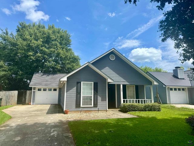 103 Westoak Court, Warner Robins, GA 31093