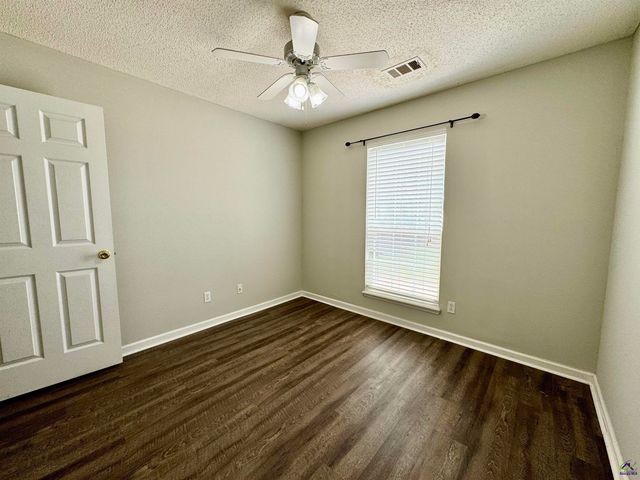 103 Westoak Court, Warner Robins, GA 31093