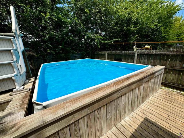 103 Westoak Court, Warner Robins, GA 31093