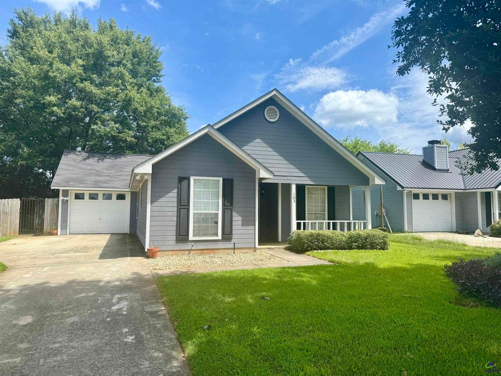 103 Westoak Court, Warner Robins, GA 31093