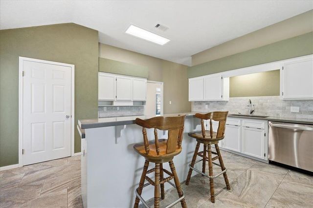 4690 Reagan Street, Beaumont, TX 77706