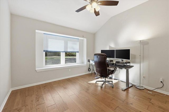 4690 Reagan Street, Beaumont, TX 77706