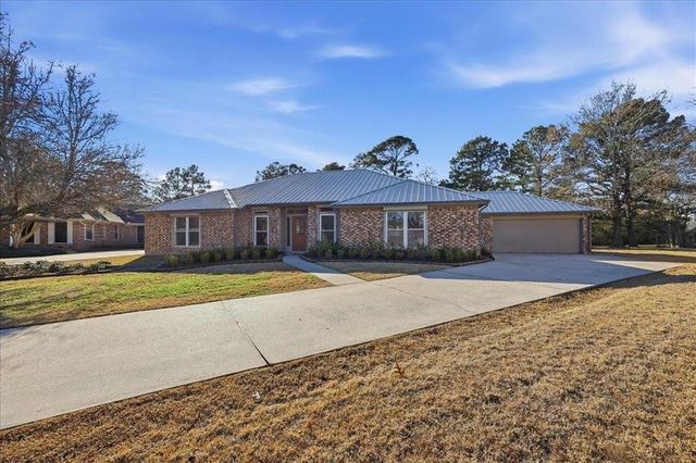 4690 Reagan Street, Beaumont, TX 77706