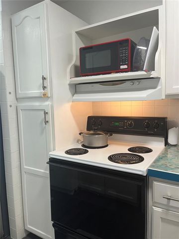 1437 N ATLANTIC AVENUE 410, Daytona Beach, FL 32118