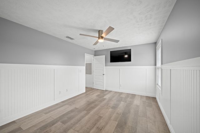 537 Mimosa Dr, Decherd, TN 37324