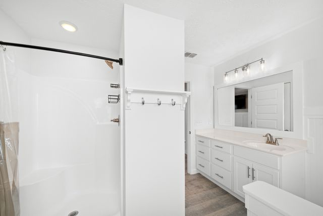 537 Mimosa Dr, Decherd, TN 37324