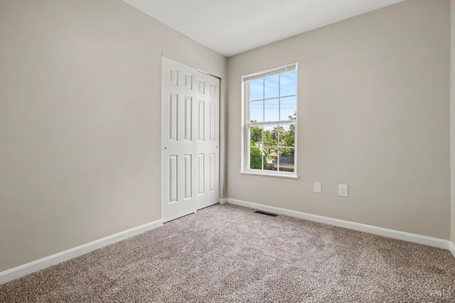 2637 Grover Hill Avenue, Cincinnati, OH 45212