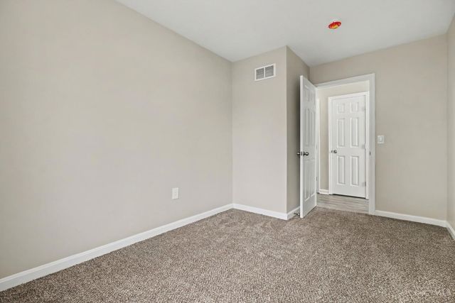 2637 Grover Hill Avenue, Cincinnati, OH 45212