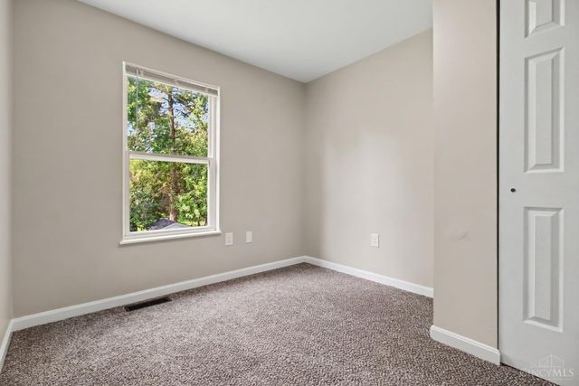 2637 Grover Hill Avenue, Cincinnati, OH 45212