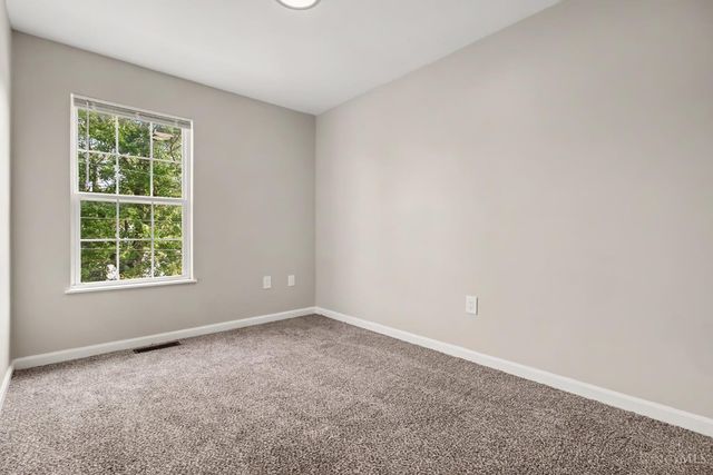 2637 Grover Hill Avenue, Cincinnati, OH 45212