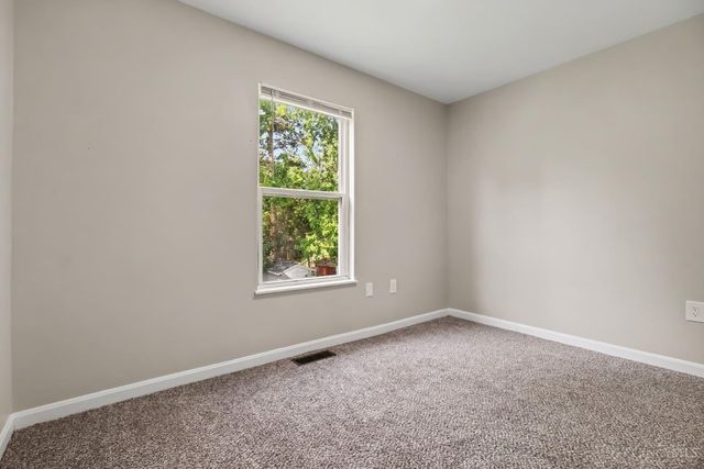 2637 Grover Hill Avenue, Cincinnati, OH 45212