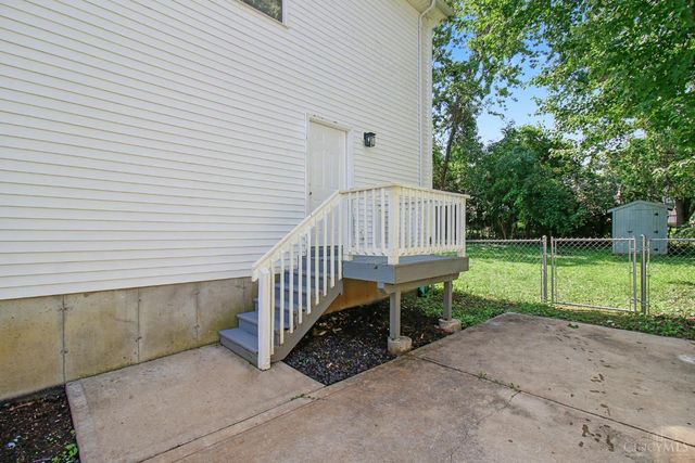 2637 Grover Hill Avenue, Cincinnati, OH 45212