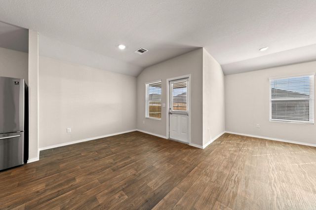 5905 Shanjia DR, Austin, TX 78724