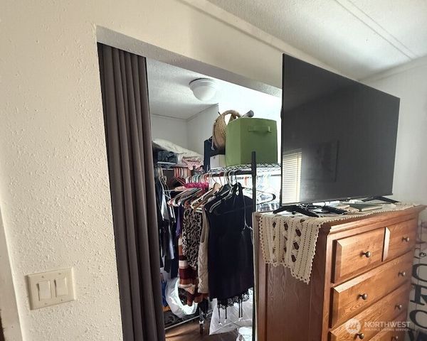 735 S Melbourne Street S, Westport, WA 98595