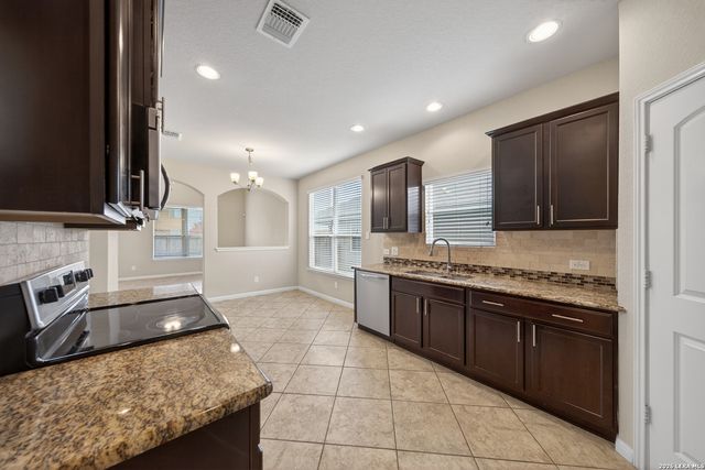 2260 LIGHTHOUSE DR, New Braunfels, TX 78130