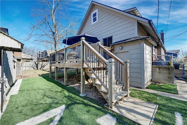 4428 Summit Street, Kansas City, MO 64111