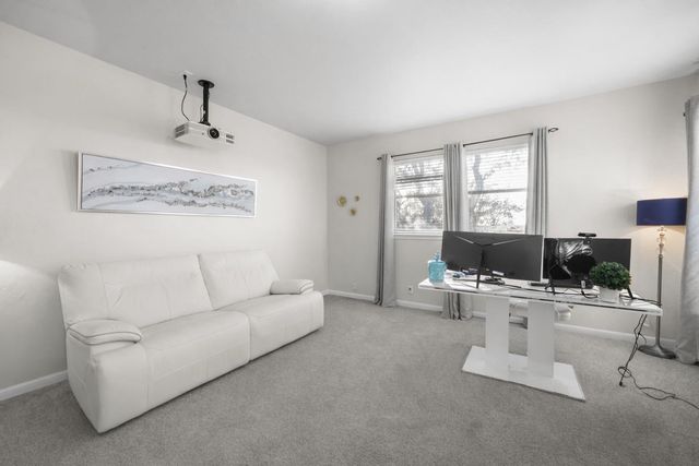 22112 Rock Wren RD, Spicewood, TX 78669