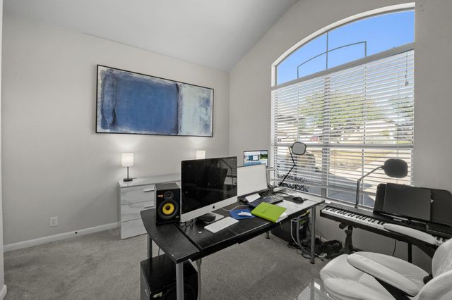 22112 Rock Wren RD, Spicewood, TX 78669