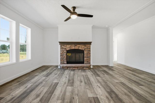 101 Rolling Meadow DR, Thaxton, VA 24174