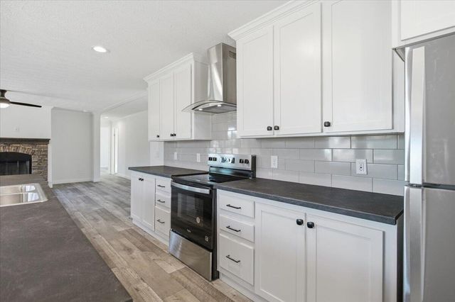 101 Rolling Meadow DR, Thaxton, VA 24174