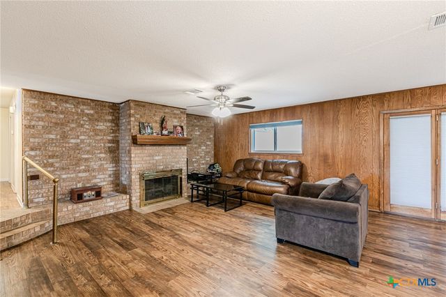 2411 Osage Road, Gatesville, TX 76528