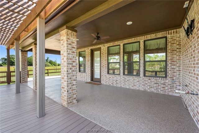 9695 Durham Road, Iola, TX 77861