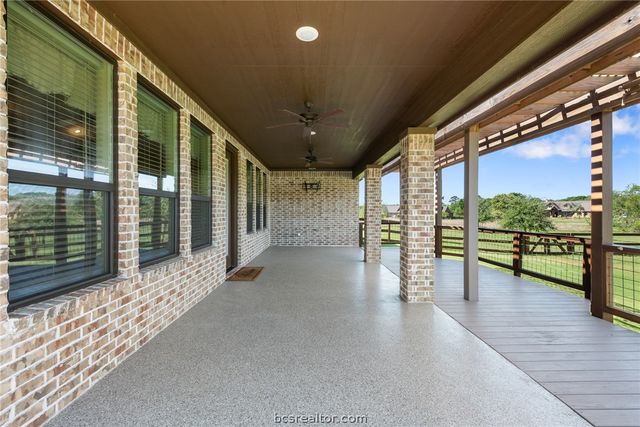 9695 Durham Road, Iola, TX 77861