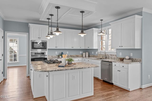 102 Bathgate Lane, Cary, NC 27513