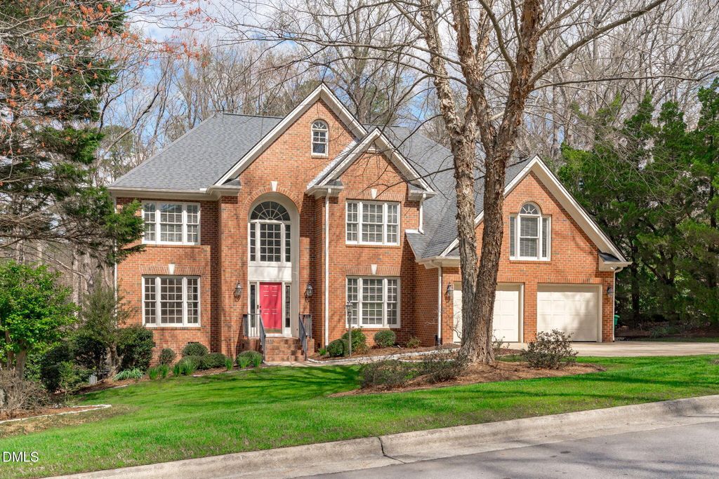 102 Bathgate Lane, Cary, NC 27513