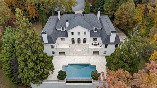 1250 Beechwood Hills NW Court, Atlanta, GA 30327