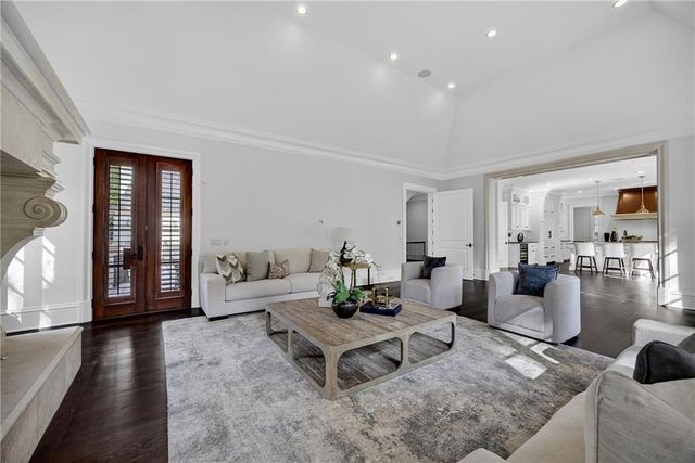 1250 Beechwood Hills NW Court, Atlanta, GA 30327