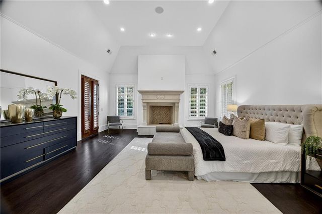 1250 Beechwood Hills NW Court, Atlanta, GA 30327