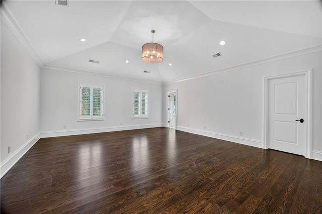 1250 Beechwood Hills NW Court, Atlanta, GA 30327