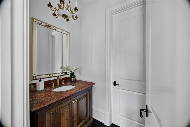 1250 Beechwood Hills NW Court, Atlanta, GA 30327