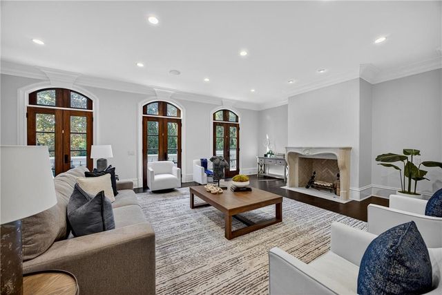 1250 Beechwood Hills NW Court, Atlanta, GA 30327