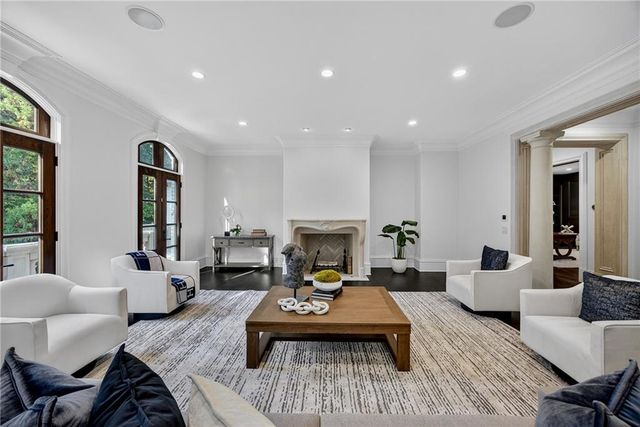 1250 Beechwood Hills NW Court, Atlanta, GA 30327