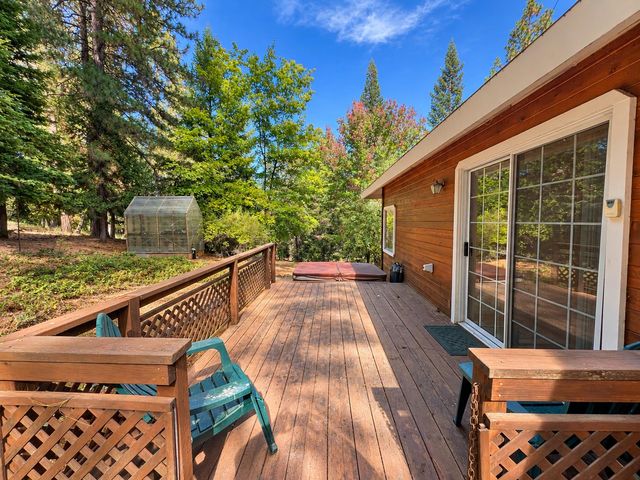 18963 Louis Rd, Grass Valley, CA 95945