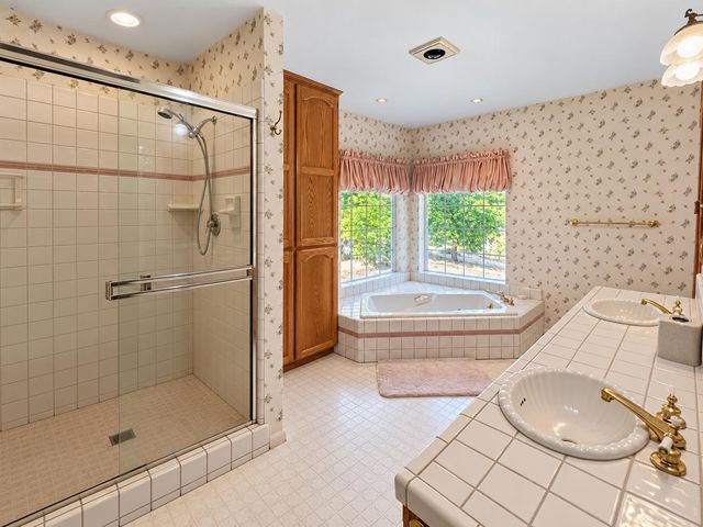 18963 Louis Rd, Grass Valley, CA 95945