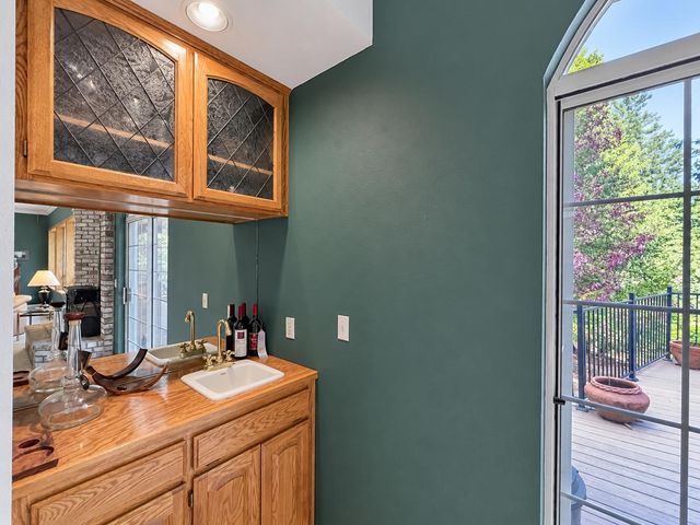 18963 Louis Rd, Grass Valley, CA 95945