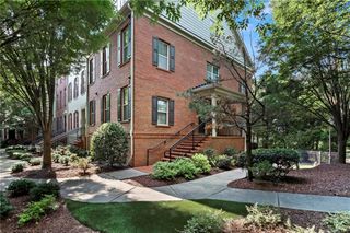 883 Perennial Drive, Sandy Springs, GA 30328