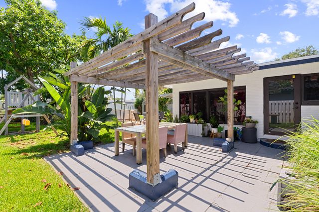 336 SW 20th Street, Fort Lauderdale, FL 33315