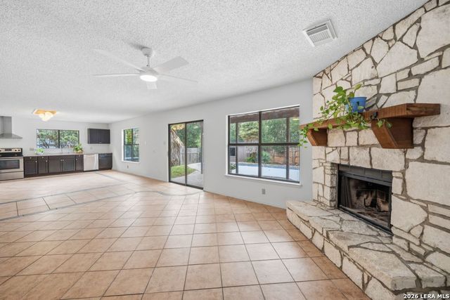 1019 ARROWHEAD TRL, San Antonio, TX 78245