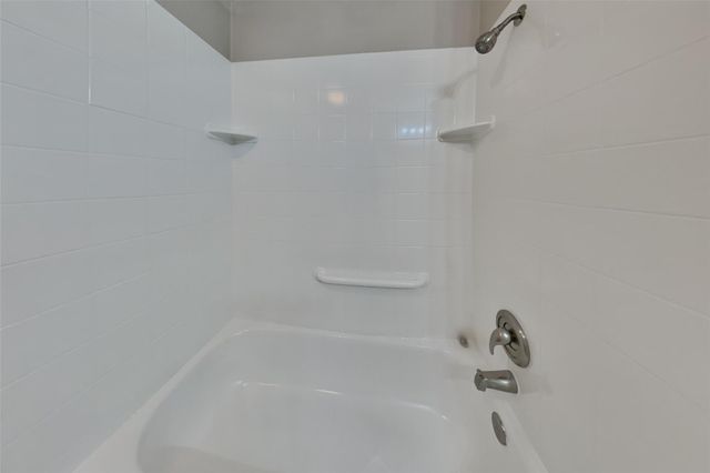 16358 Maplemont Drive, Houston, TX 77095