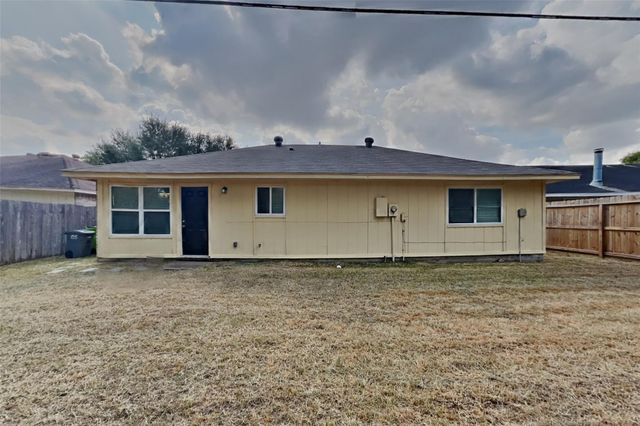 16358 Maplemont Drive, Houston, TX 77095