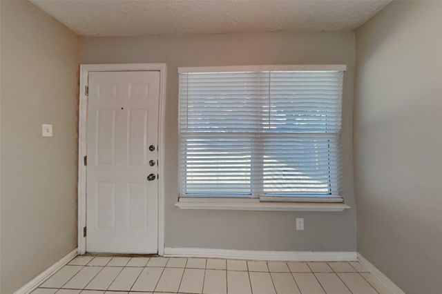 16358 Maplemont Drive, Houston, TX 77095