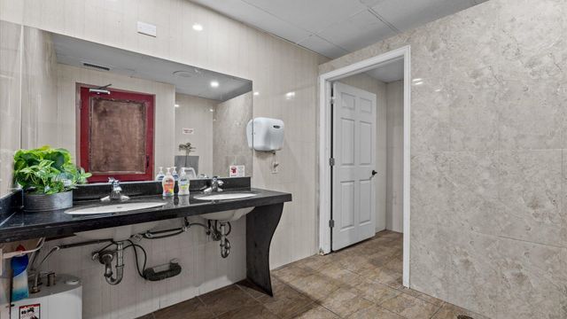 2839 North Avenue, Grand Junction, CO 81501